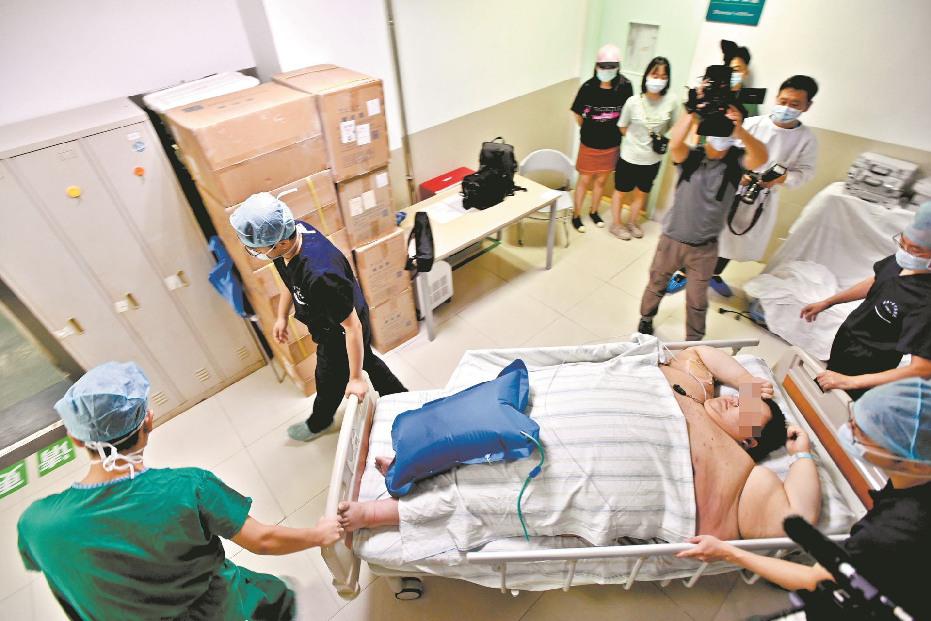 |“江城第一胖”手术切掉大半个胃 预计一年内体重可减掉100公斤