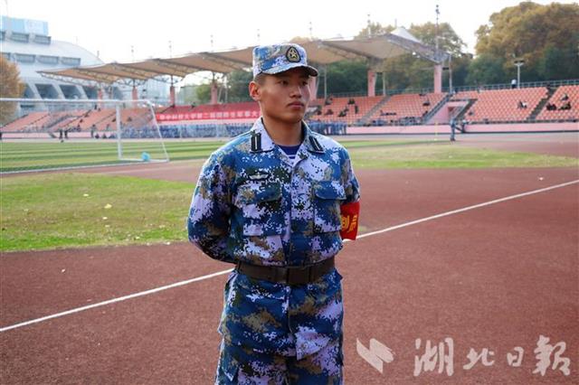 |追风少年励志万里海疆 76名国防生奔赴部队基层一线