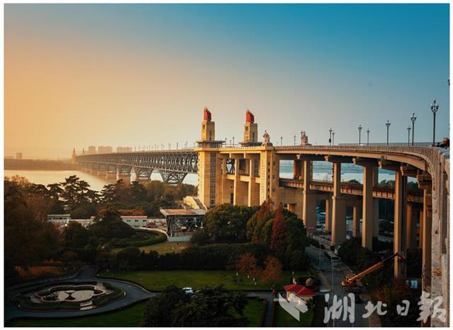 |4座“武汉造”大桥获国际大奖