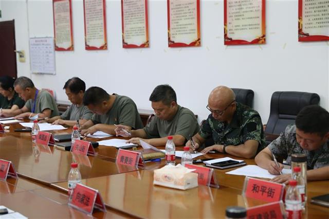 |有人考满分有人差点交白卷，长江大堤上一场考试敲响防汛警钟