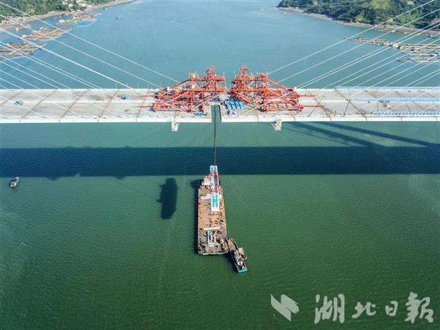 |中交二航局主建！福建沙埕湾跨海大桥主桥合龙