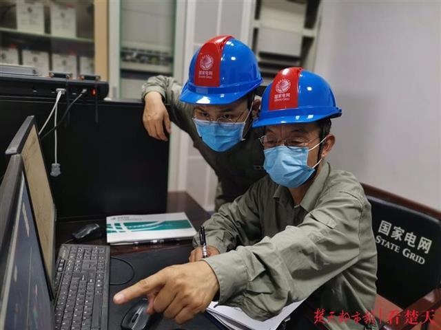 |黄陂电网负荷连创历史新高，“夜巡侠”出动保障用电安全