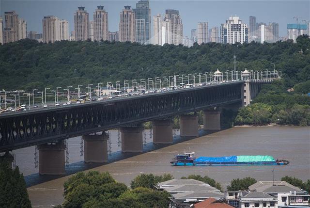 |武汉关水位已低于27米，武汉防汛应急响应降为Ⅳ级