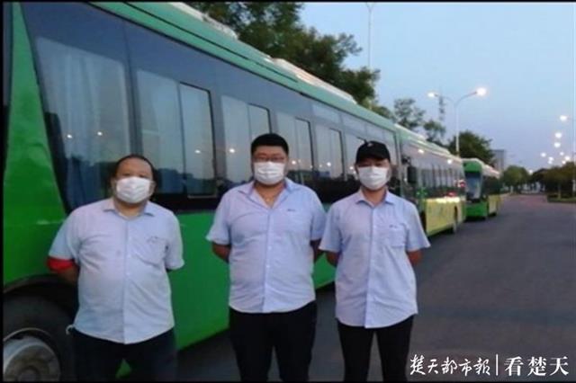 |武汉地铁11号线4站暂停运营，公交开通“摆渡专线”