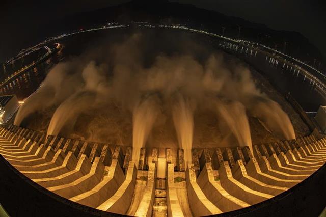 |最新预测：4日黄石港站率先退出警戒水位，8日汉口站退出警戒水位