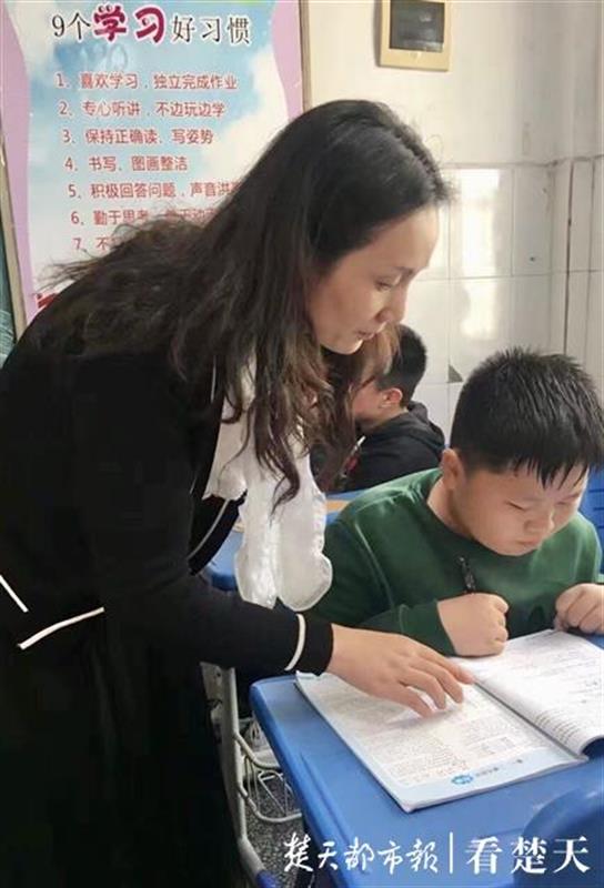 |班级没有“差生”这个词！暖心教师被孩子们称为“女神”