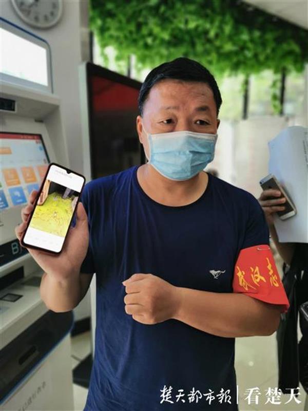 |买菜途中不忘“找茬”！市民巡访团反映的问题，武汉这个区24小时内整改