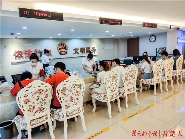 |七夕哪里最有爱？当然是民政局