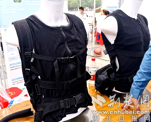 |襄阳市科技活动周启动 各种“尖板眼”吸引眼球