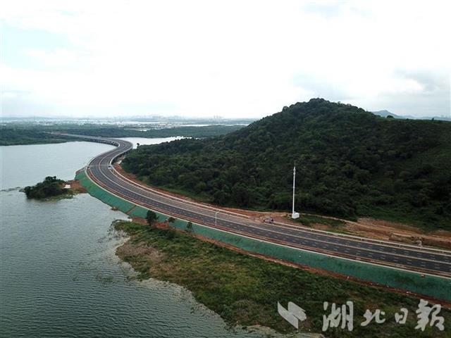 |沌口汉南加快一体化：军纱大道建成，预计下月通车