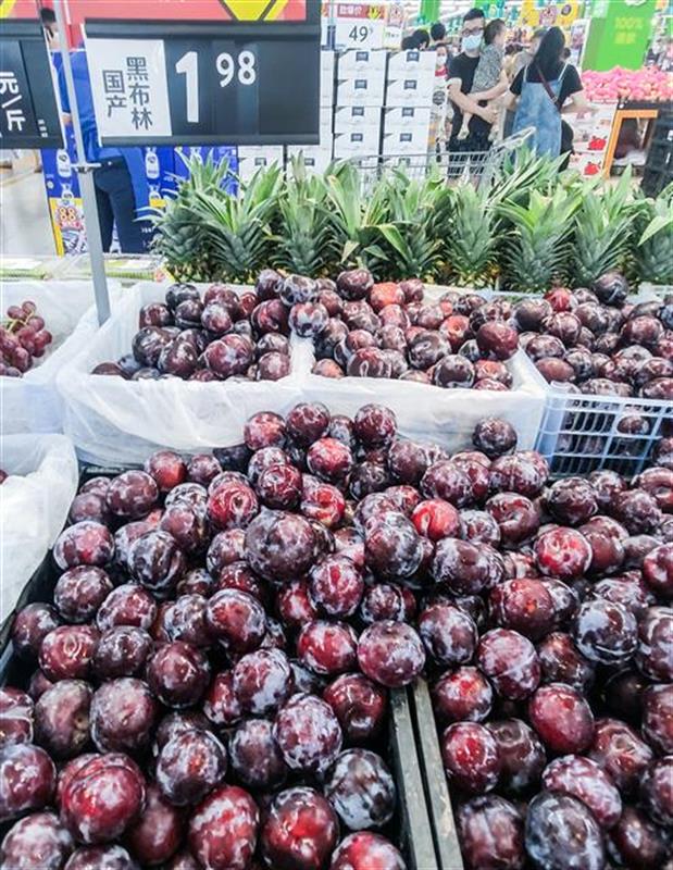 |每斤不到2元！黑布林跻身低价水果行列