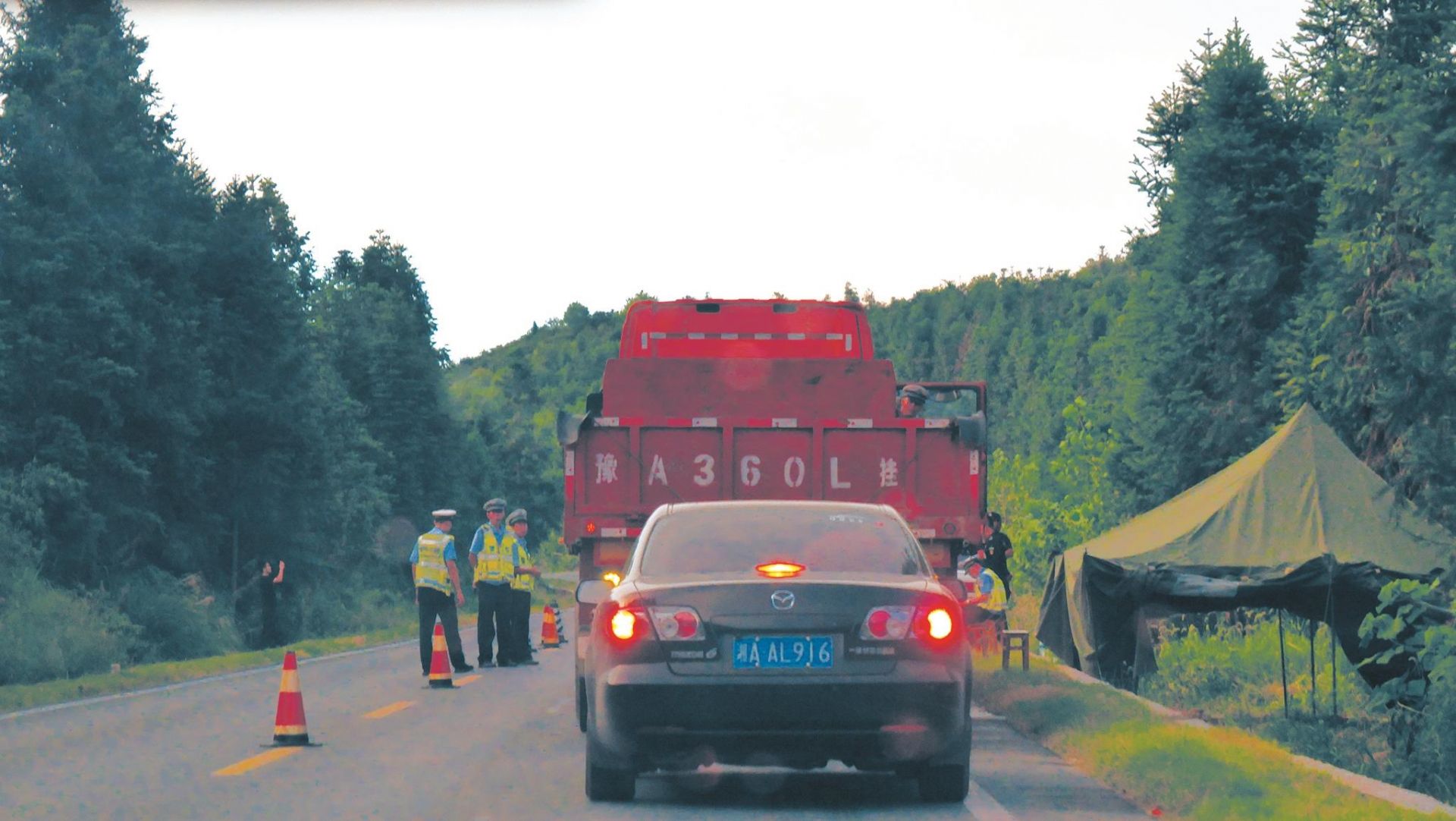 |江西出动4000多人搜捕嫌疑人