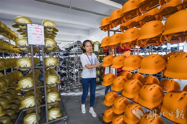 |“店小二”服务周到，外商安居乐业