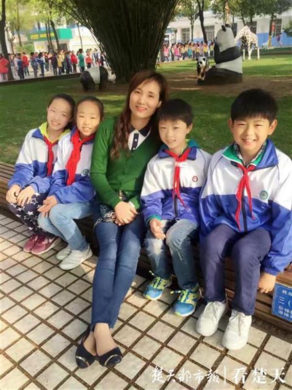 |班级没有“差生”这个词！暖心教师被孩子们称为“女神”