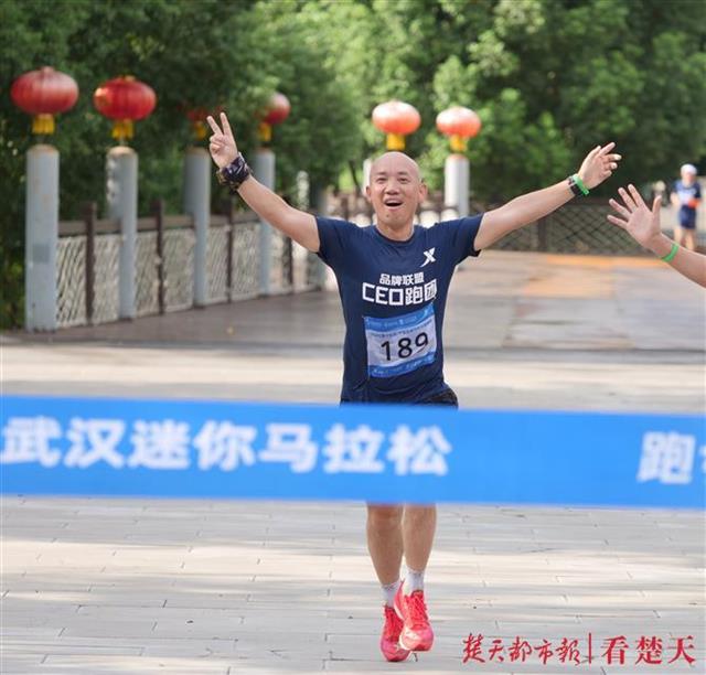 |这些企业家用一场迷你马拉松，向武汉致敬