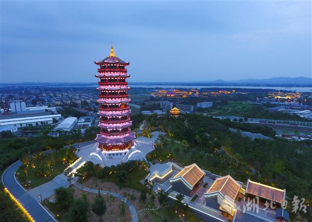 |岘首亭点亮“夜襄阳”