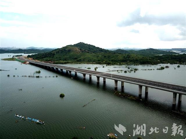 |沌口汉南加快一体化：军纱大道建成，预计下月通车