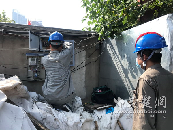 |助力夜市经济 武汉供电酷暑力保“放心电”