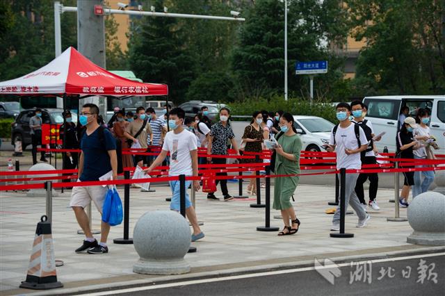 |湖北20.98万名考生参加公务员考试