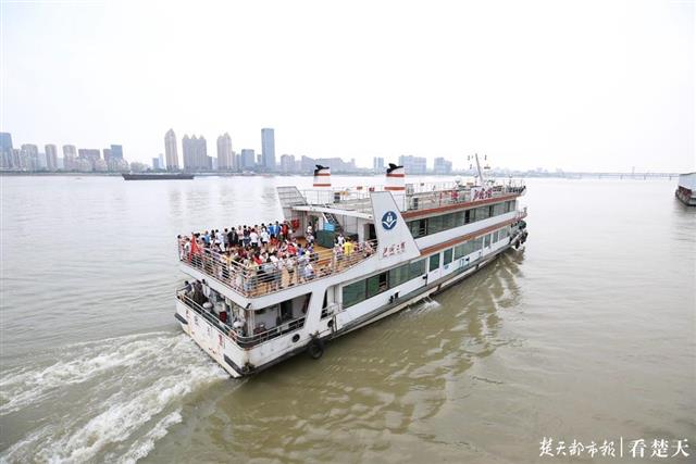 |因汛停航43天，武汉轮渡将于8月19日复航