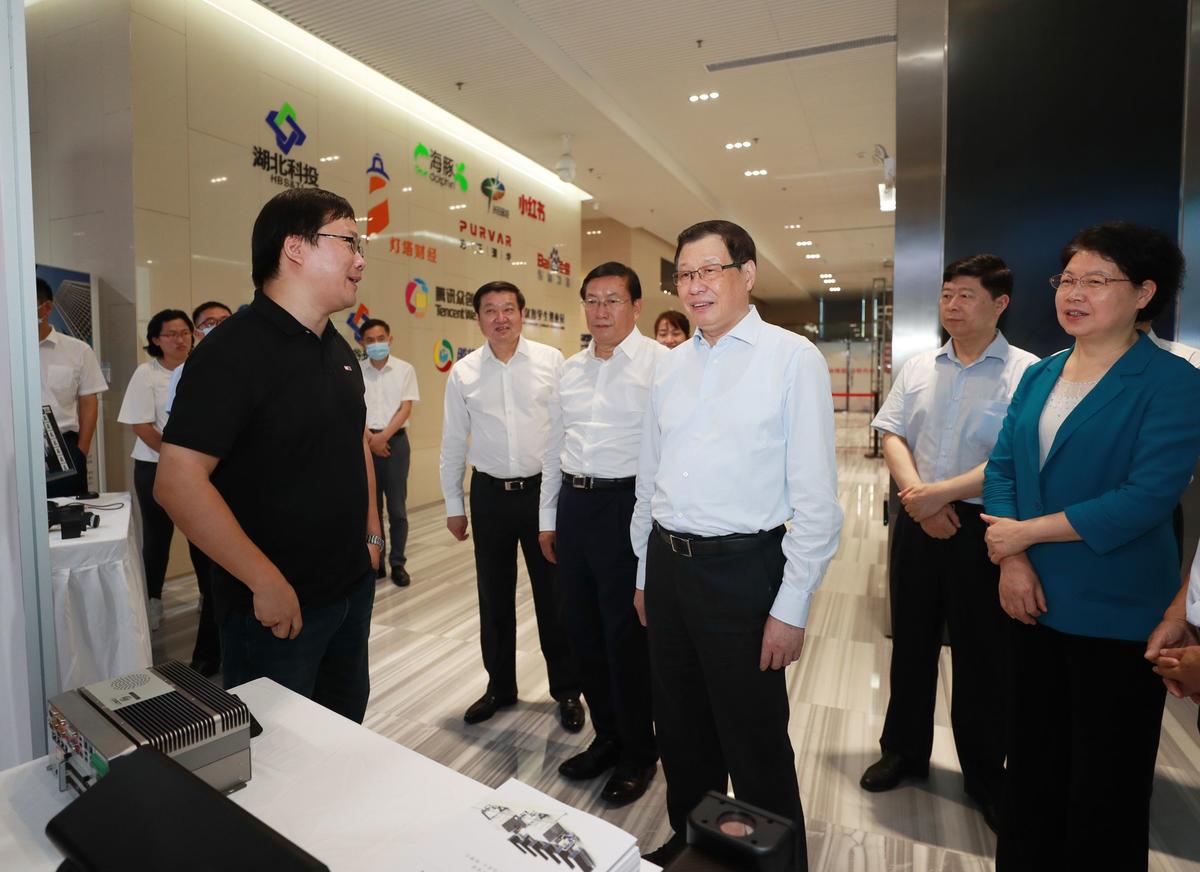 武汉人口调研_武汉地铁出人口图片(3)
