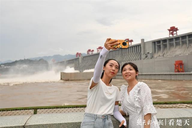 |“与爱同行，惠游湖北”释放利好效应，襄阳、武汉、神农架游客增长最快