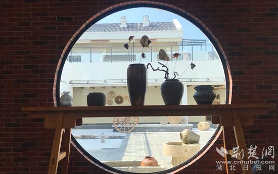 |红安华润希望小镇竣工投入运营