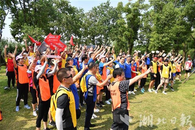 |跨国公司CEO 畅跑东湖绿道