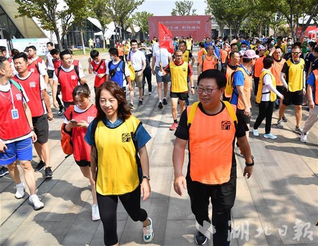 |跨国公司CEO 畅跑东湖绿道