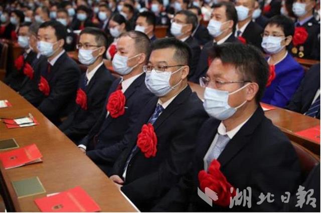 |无一人感染，被称为“英雄车队”！东风畅行获评全国抗疫先进集体