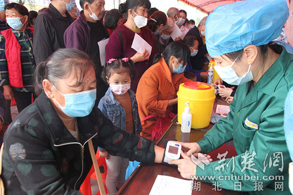 |千里送医送药送健康 国家电网公司情暖长阳