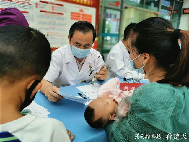 |湖北儿童健康行走进咸宁，患儿在家门口享受儿科专家诊疗
