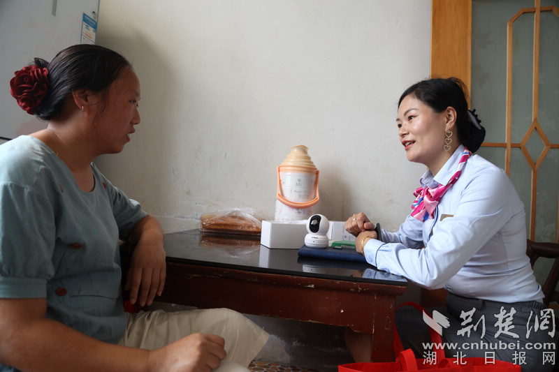 |电信乡村营业员直播带货成“网红”