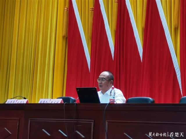 |“人民英雄”张定宇讲述战疫经历