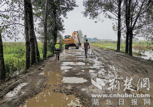 |襄阳东津新区20天修筑“民心路”