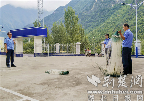 |保康警方强力推进禁渔禁捕整治行动 收缴各类渔具230余件