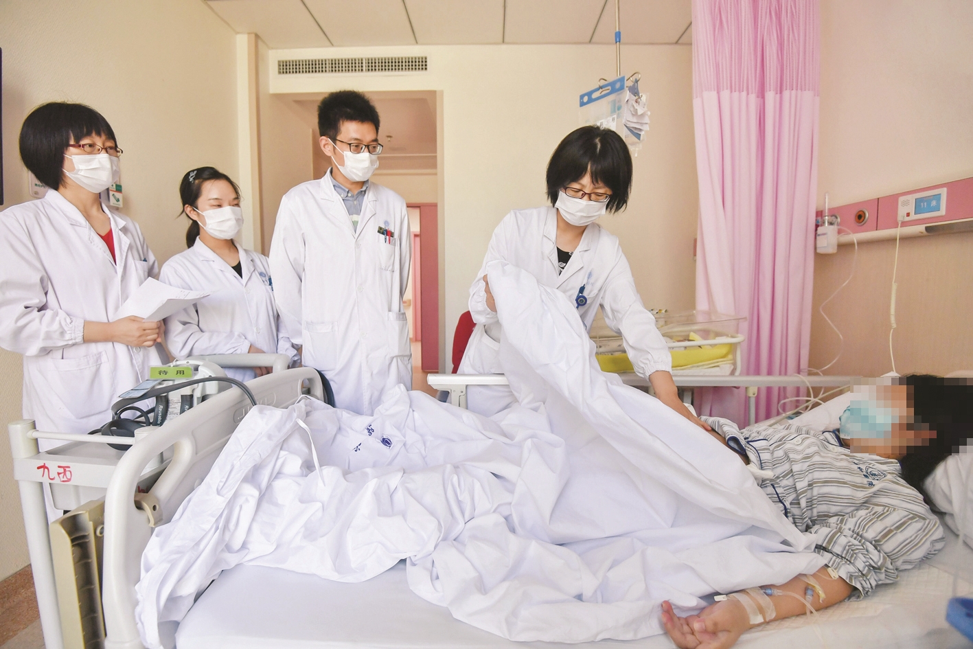 |怀孕后被查出严重心脏病准妈妈随时有猝死风险 多学科护航助产妇顺利分娩