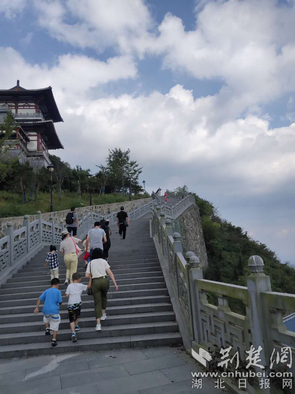 |行走的课堂 阅见研学之路——“e海悦读·惠游湖北”研学大洪山站侧记
