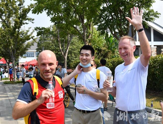 |跨国公司CEO 畅跑东湖绿道