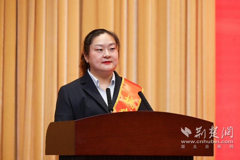 |致敬 “她力量” 湖北这7位巾帼英雄的战疫故事催人泪下