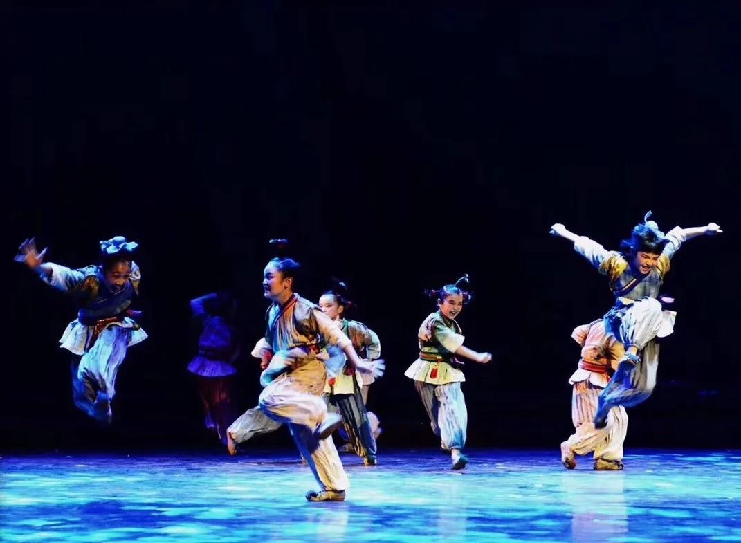 |“艺术温润心灵——荆楚红色文艺轻骑兵云演季”收官，冯翔带来《汉阳门花园》