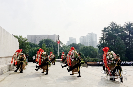 |黄石市举行“烈士纪念日”纪念活动