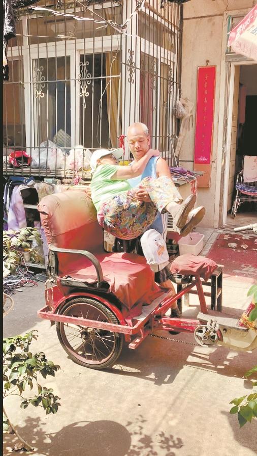 |这是什么神仙爱情？瘫痪35年的妻子，写了一封6页长信谢老伴