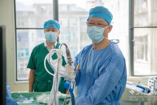 |“健康扶贫荆楚行”走进咸丰