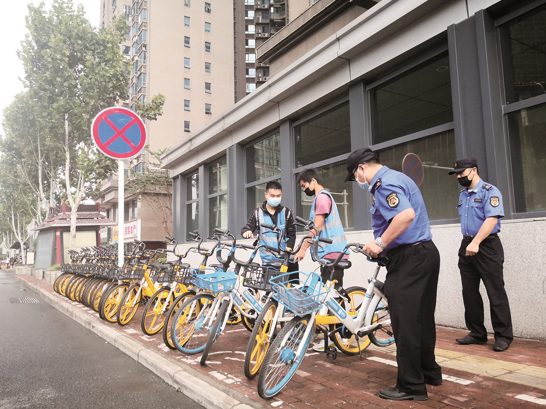 |哈啰推出12分“电子驾照” 武汉122人扣光分从此和哈啰拜拜