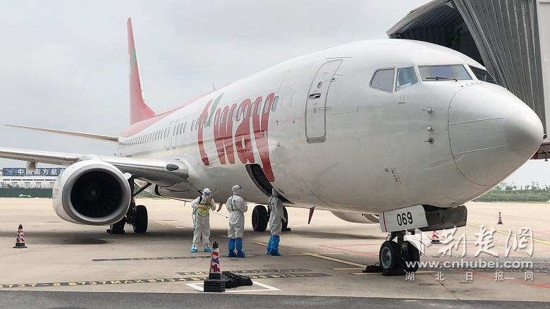 |首航飞首尔 湖北首条国际定期客运航线复航