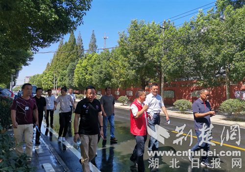 |襄州峪山镇到张家集镇学习创文经验