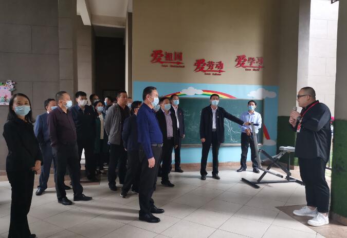 |黄州区赴武汉市考察区域治理工作