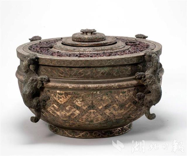 |42年考古写就一部“曾世家”，追索回国的“曾伯克父”青铜组器华章重现