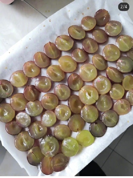 |神评论丨吃葡萄不吐葡萄皮，晒葡萄只剩葡萄皮